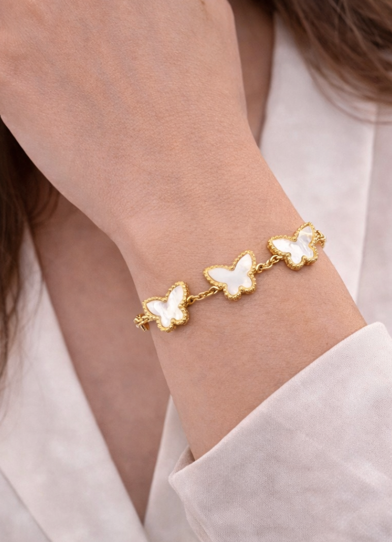 Luna Pearl Butterfly Bracelet – Gold